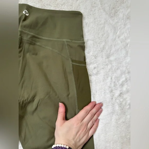 Itworks Confidence label leggings - Picture 3 of 8